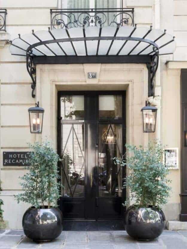 Outside of Hotel Recamier