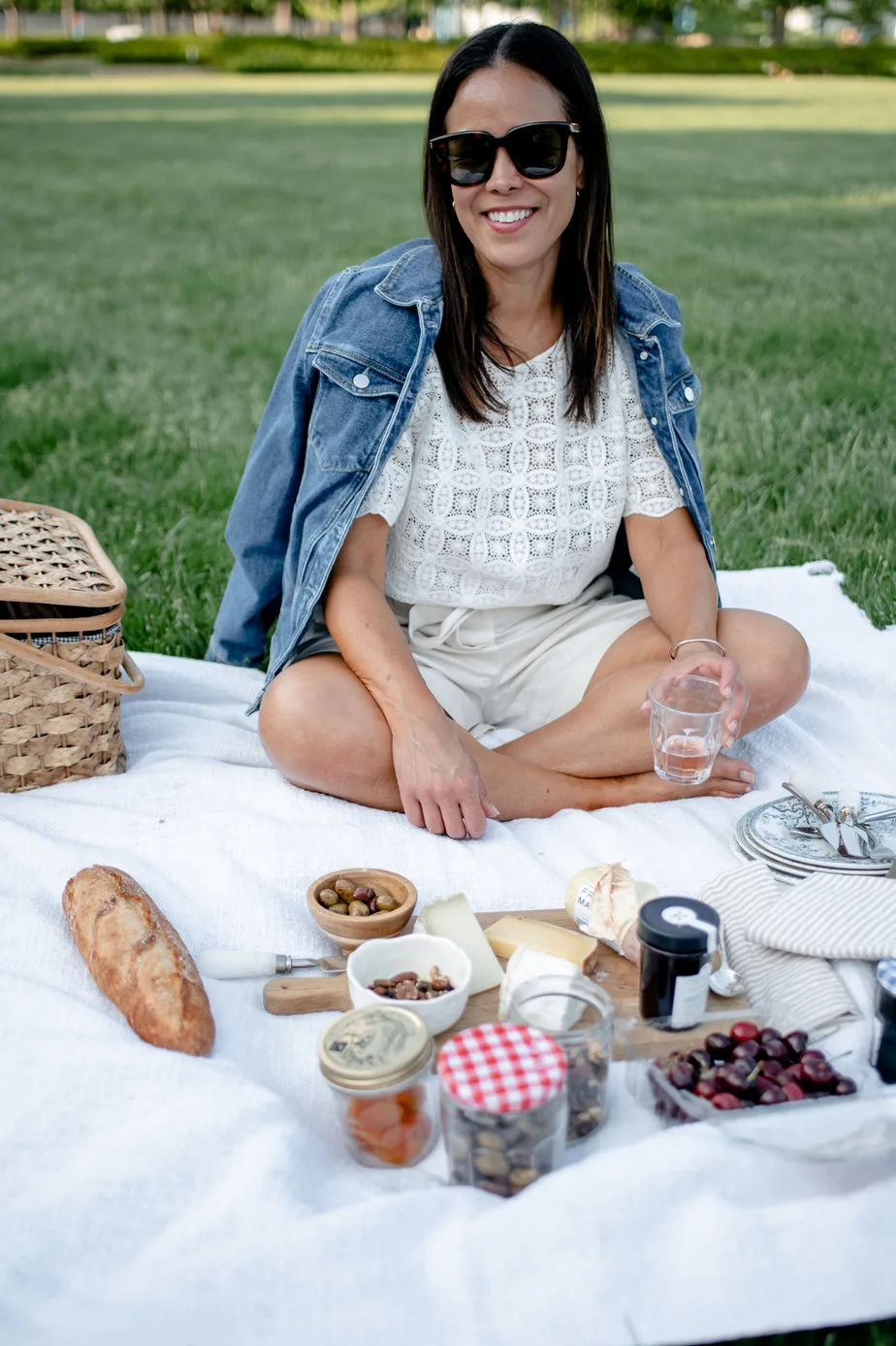 How To Create Your Own French Inspired Picnic